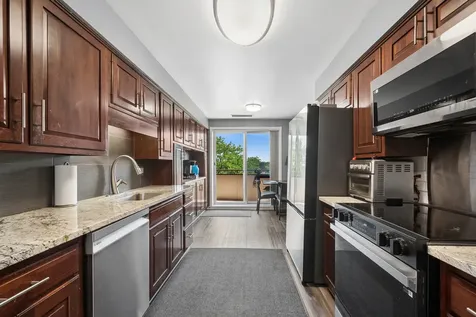 7201 North Lincoln Avenue Lincolnwood IL 60712