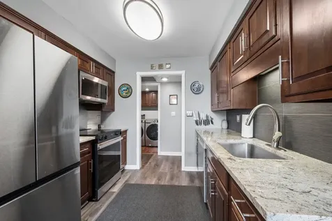 7201 North Lincoln Avenue Lincolnwood IL 60712