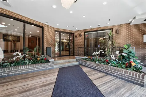 7201 North Lincoln Avenue Lincolnwood IL 60712