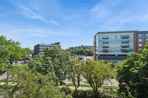 7201 North Lincoln Avenue Lincolnwood IL 60712
