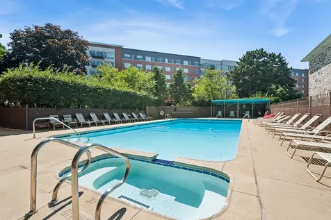 7201 North Lincoln Avenue Lincolnwood IL 60712