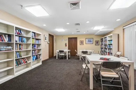 7201 North Lincoln Avenue Lincolnwood IL 60712