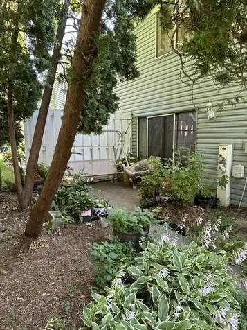 889 Oxford Place Wheeling IL 60090