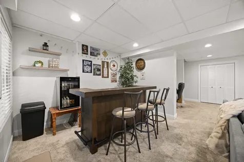 8200 Sierra Woods Court Carpentersville IL 60110