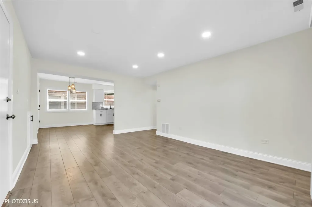 3460 North Harlem Avenue Chicago IL 60634
