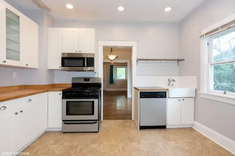 656 Bluff City Boulevard Elgin IL 60120