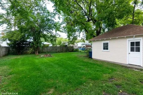 656 Bluff City Boulevard Elgin IL 60120