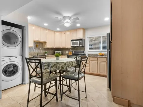 7818 West 26th Street Riverside IL 60546
