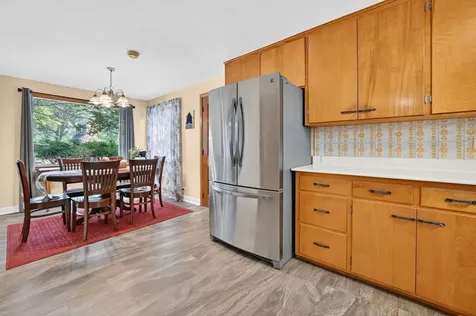 649 North Spring Street Elgin IL 60120