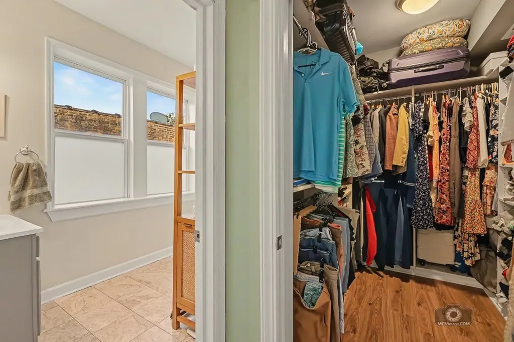 4704 North Sawyer Avenue Chicago IL 60625