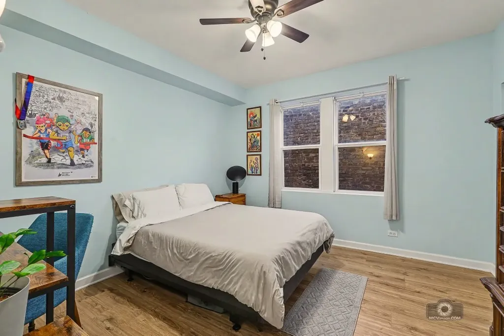 4704 North Sawyer Avenue Chicago IL 60625