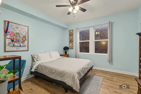4704 North Sawyer Avenue Chicago IL 60625