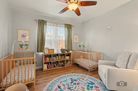 4704 North Sawyer Avenue Chicago IL 60625