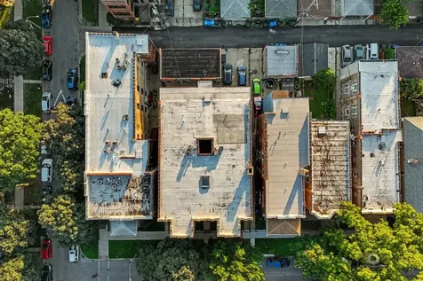4704 North Sawyer Avenue Chicago IL 60625