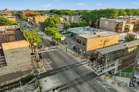 4704 North Sawyer Avenue Chicago IL 60625