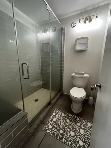331 South Peoria Street Chicago IL 60607