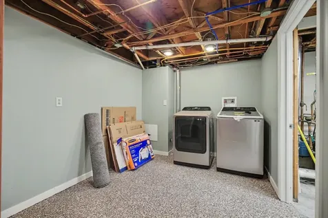 305 Colton Avenue Bloomington IL 61701