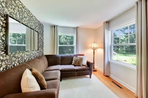 1520 West Lonnquist Boulevard Mount Prospect IL 60056