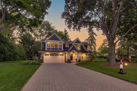 1520 West Lonnquist Boulevard Mount Prospect IL 60056