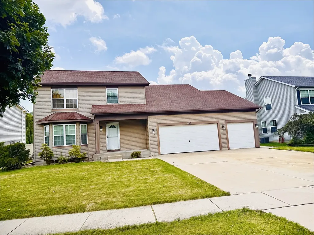 732 Oakwood Street Minooka IL 60447