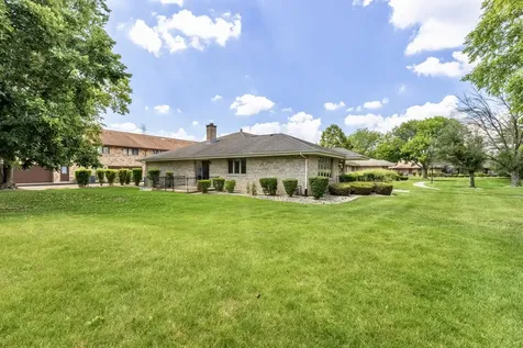 18201 Lynn Drive Orland Park IL 60467