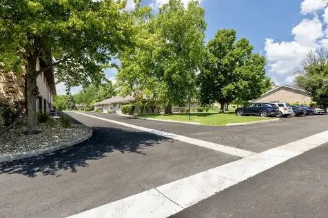 18201 Lynn Drive Orland Park IL 60467