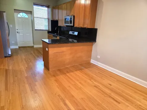 6501 North Bosworth Avenue Chicago IL 60626