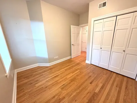 6501 North Bosworth Avenue Chicago IL 60626