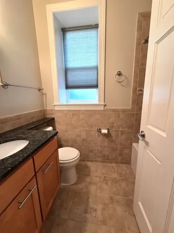 6501 North Bosworth Avenue Chicago IL 60626