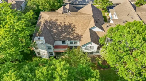2147 Stirling Court Hanover Park IL 60133