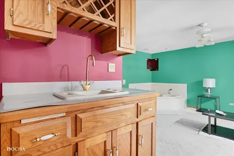 365 East Pine Meadow Court Morris IL 60450
