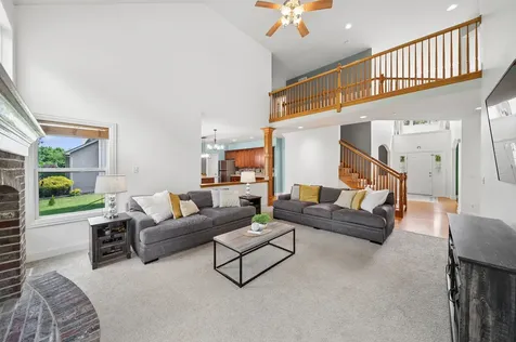 115 Pineridge Drive S Oswego IL 60543