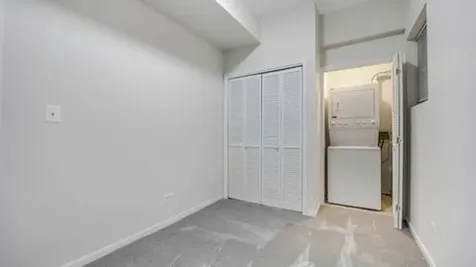 2033 West Huron Street Chicago IL 60612