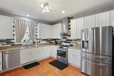 2900 Kelly Drive Elgin IL 60124