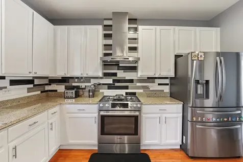 2900 Kelly Drive Elgin IL 60124
