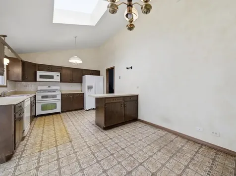 519 Maple Lane Hillside IL 60162