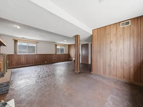 519 Maple Lane Hillside IL 60162