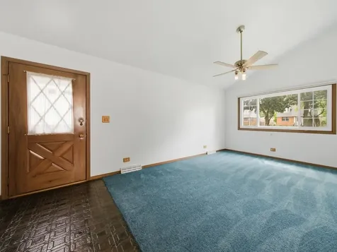 519 Maple Lane Hillside IL 60162