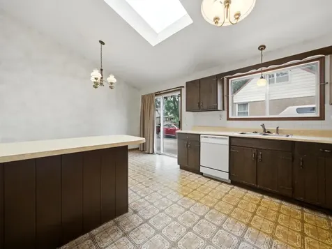 519 Maple Lane Hillside IL 60162