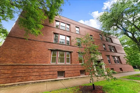 1353 West Catalpa Avenue Chicago IL 60640