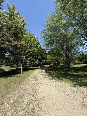 737 A Searls Road Amboy IL 61310