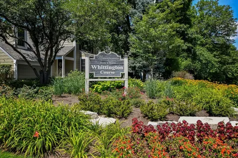 64 Whittington Course St. Charles IL 60174