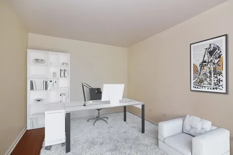 1640 Maple Avenue Evanston IL 60201