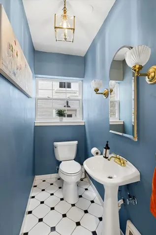 5940 North Knox Avenue Chicago IL 60646
