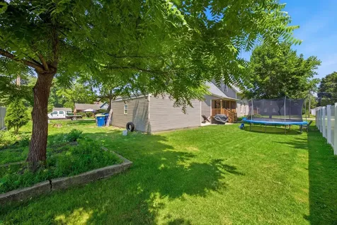 344 North Worth Avenue Elgin IL 60123