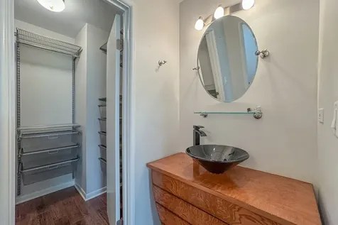 416 Swallow Lane Deerfield IL 60015