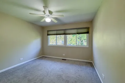 416 Swallow Lane Deerfield IL 60015