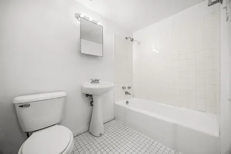 109 South Elmwood Avenue Oak Park IL 60302