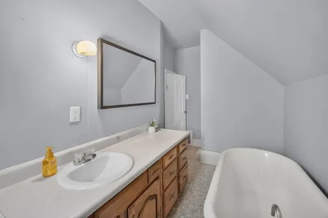 2310 11TH Avenue B Avenue Moline IL 61265