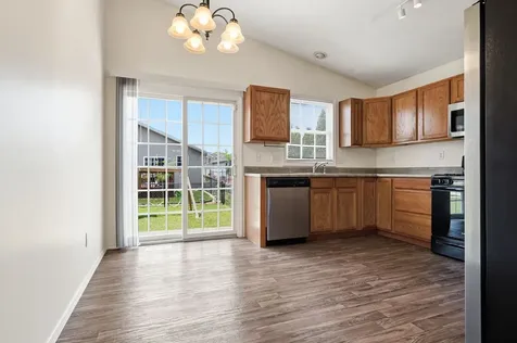 1102 Rader Run Bloomington IL 61704